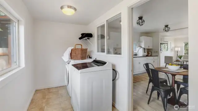 Enjoy the convenience of extra storage for clothing and more—plus, the washer and dryer are included!