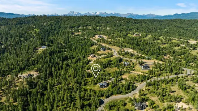 Aerial view of Skyline Ridge and homesite