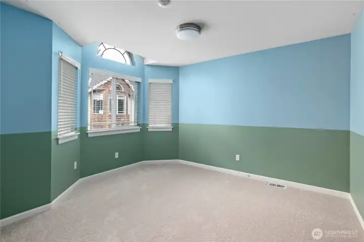 Upper Large Bedroom with Private Bath