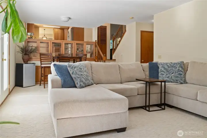 Patio doors to left. This house has a beautiful flow!