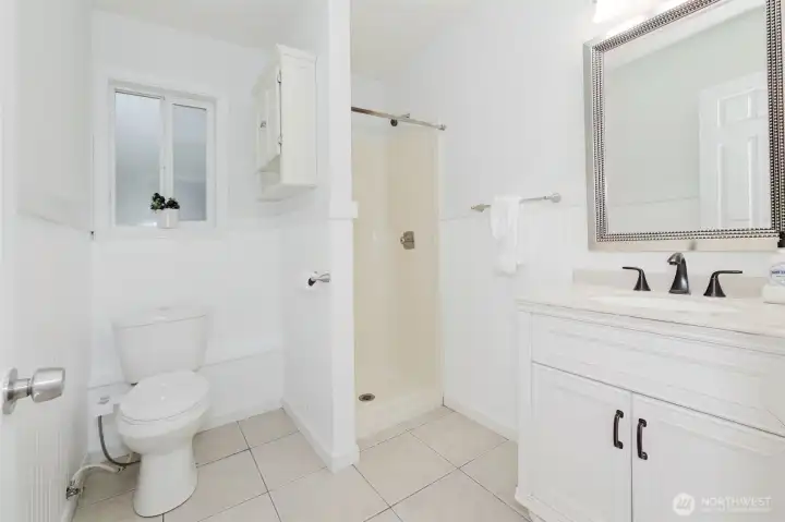 2nd Bathroom downstairs