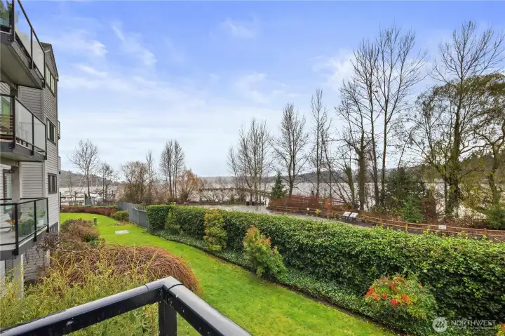 Private Primary deck w/ Views of Lake and Park