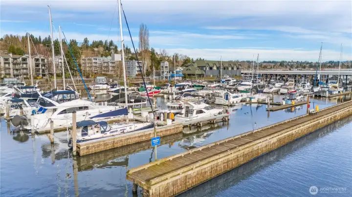 You deserve the Lake Life. Let's make this YOUR Home