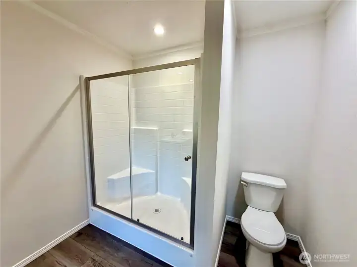Primary En Suite