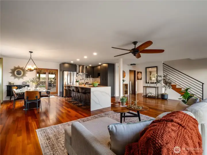 The open floor plan gives you room to entertain 1 or 20 with ease.