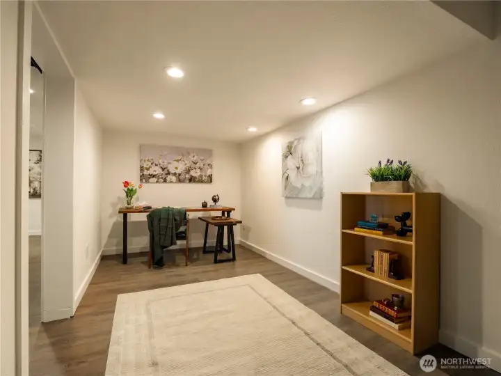 This space can be an office, storage, workout room, hobby room, photo studio, dark room, wine cellar or so much more..... What potential use do you see?