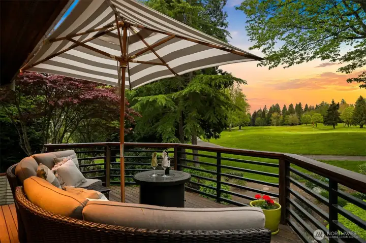 Relax and unwind -- just step outside the Primary to this setting and view.