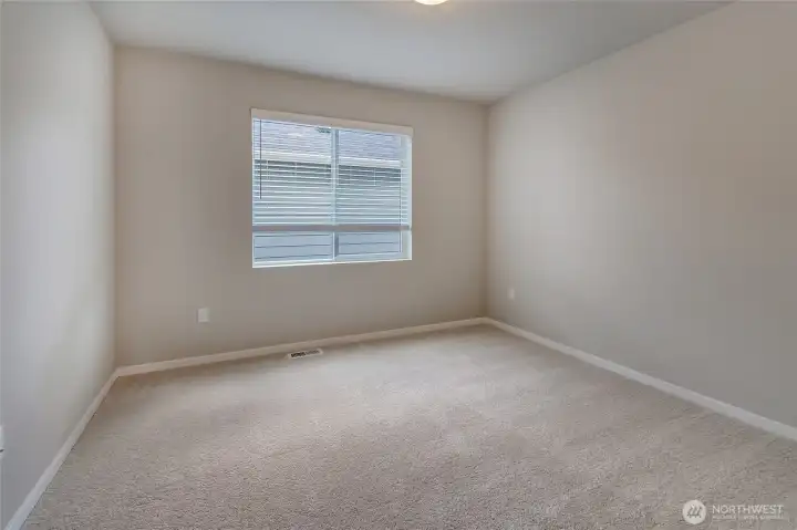 Photos are of a previously built Summit floor and may show an upgrade or a product no longer available.