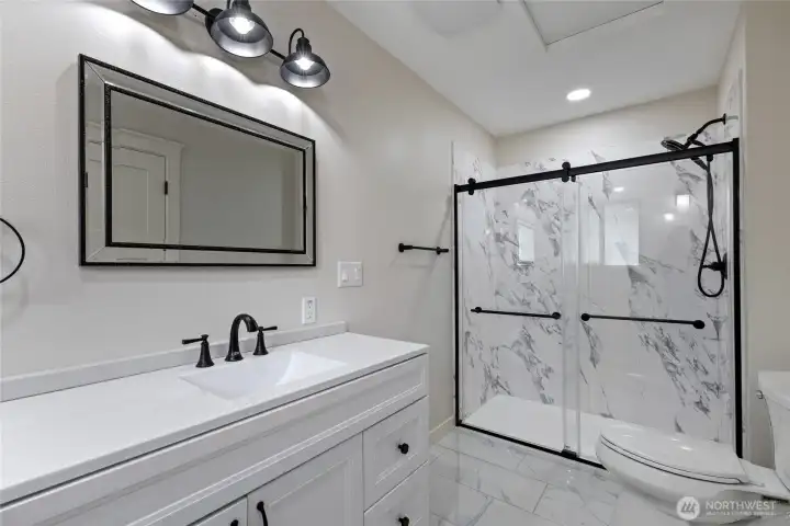 Primary bath