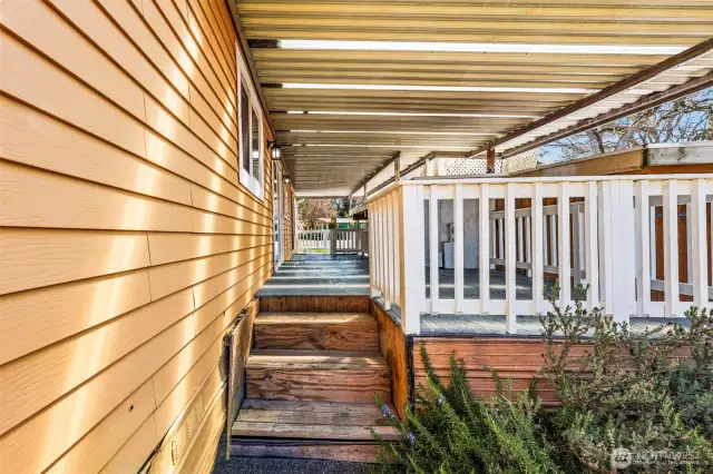 Fully covered front patio.