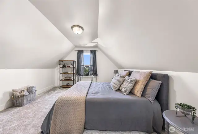 Upstairs bedroom - quite large!