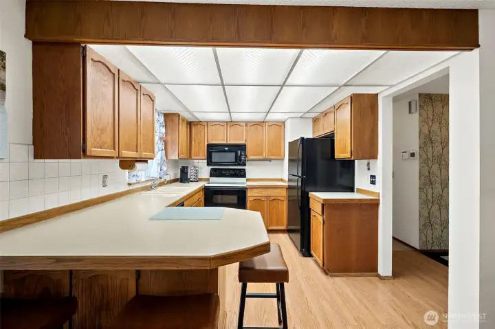 Look at all that counter space!