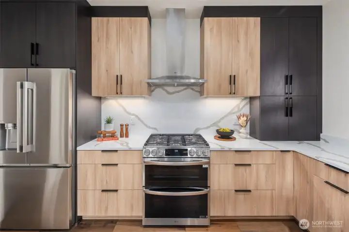 Top of the line stainless steel appliances...