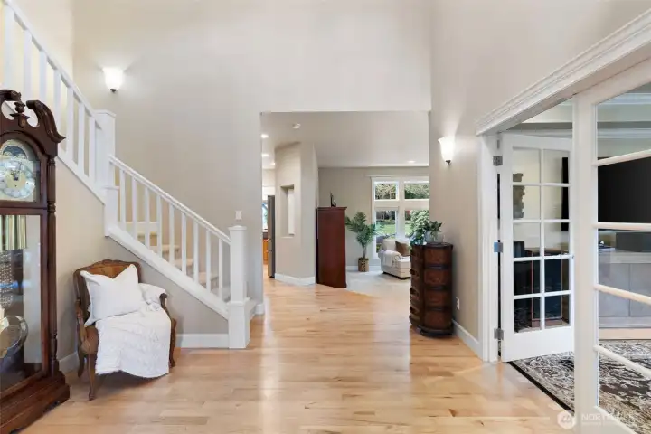 Open and inviting Entryway