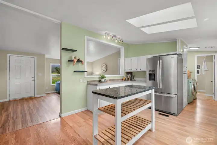 Kitchen (front door in background)