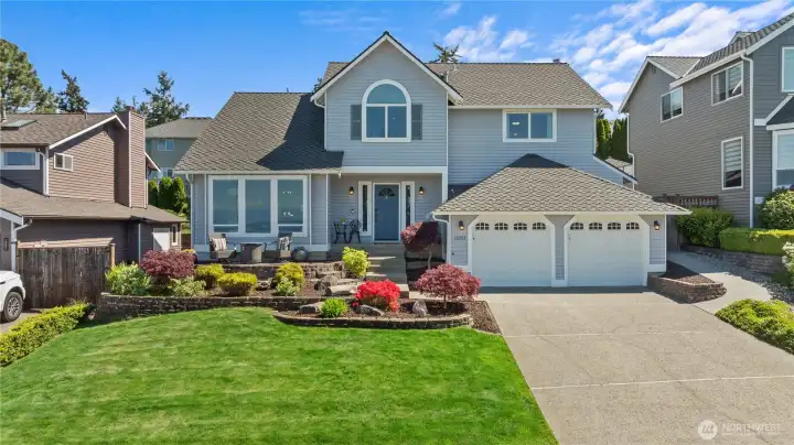 West Facing - Puget Sound and Olympic Mountain views