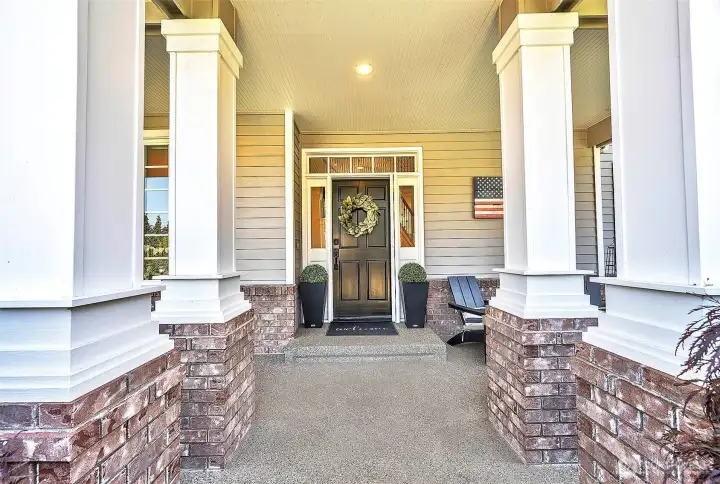 A grand entrance to exceptional living. A grand entrance to exceptional living.