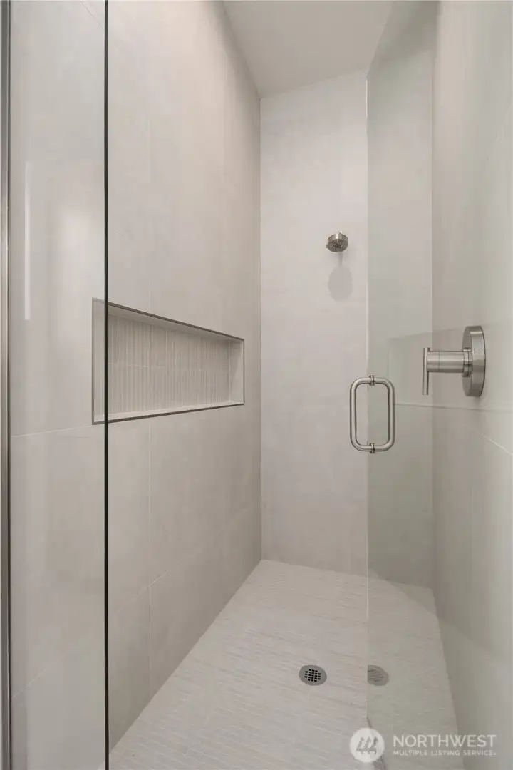 Photos are of model home 112. Finishes and floorplans may vary. Photos are of model home 112. Finishes and floorplans may vary.