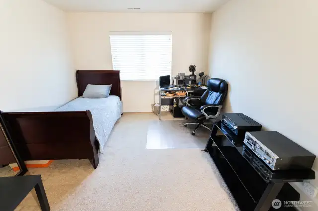 Second-floor BR3