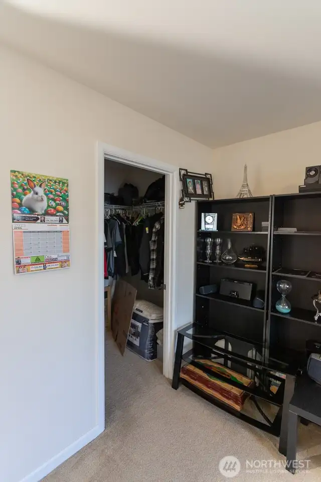 BR3 Closet