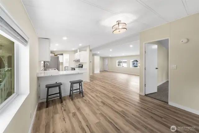 Dining area to kitchen and living room