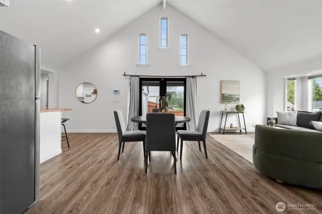 dining room from hallway