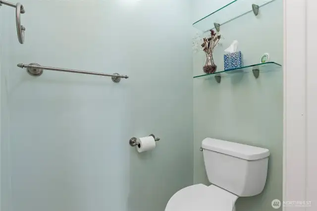 Powder room.
