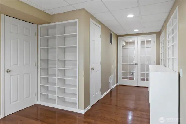 Craft room, bonus room or bedroom.