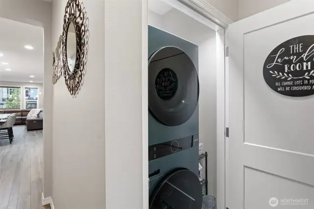 New LG Washer & Dryer Stay