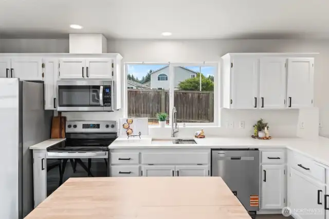 Completely updated kitchen!