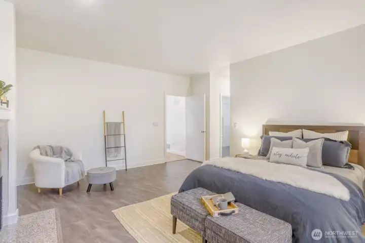 Big Primary suite to allow room for mor furniture.