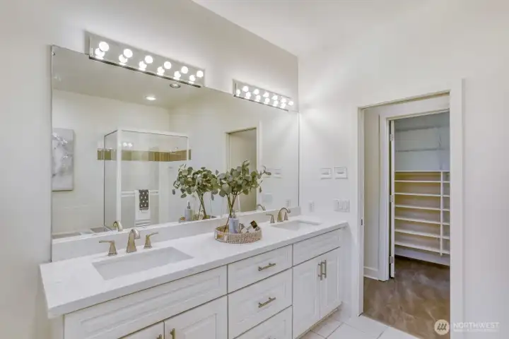 Brand New cabinet's and quartz with new lights and mirror.