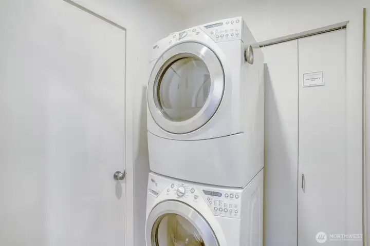 Stacked washer & dryer