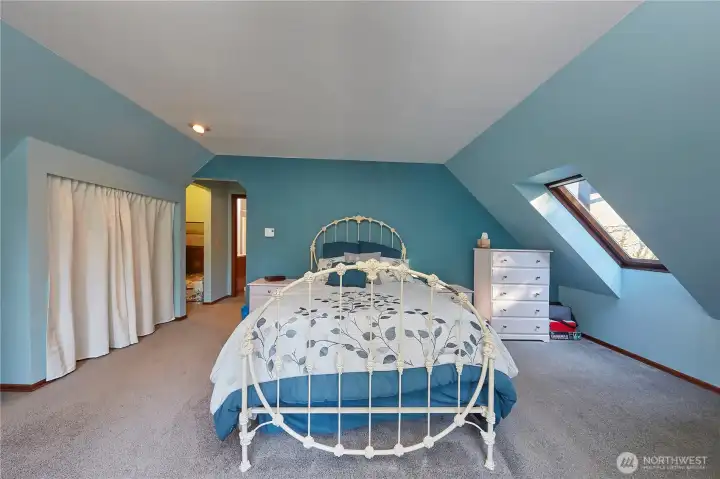 Bedroom #1 continued.