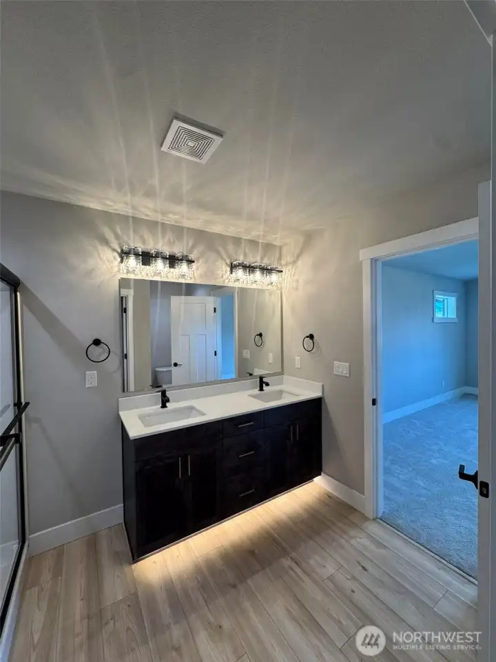 Primary Ensuite