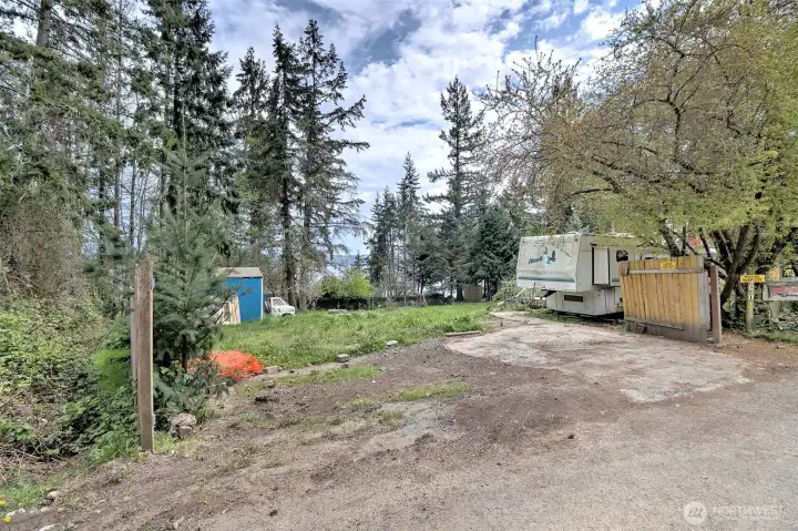 Stretch Island lot!  Water, power and septic on site. Excellent opportunity to make your dreams come true.