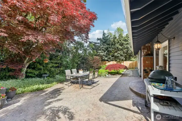 Concrete patio for easy maintenance.