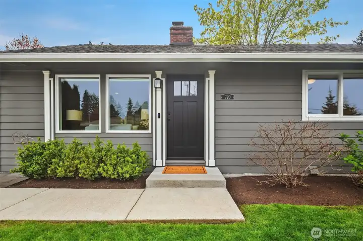 Inviting front entry.