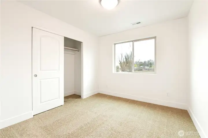 Photo's are similiar to previous home built