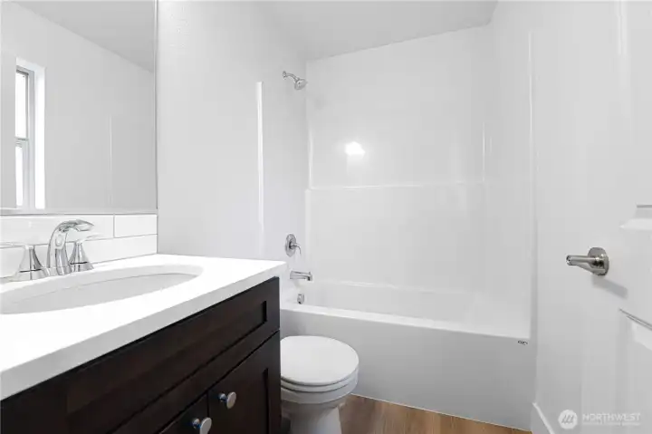 Photo's are similiar to previous home built