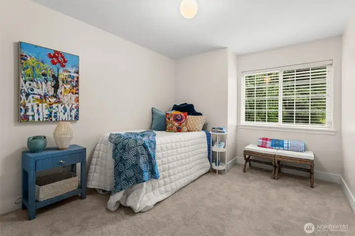 Guest bedroom #2