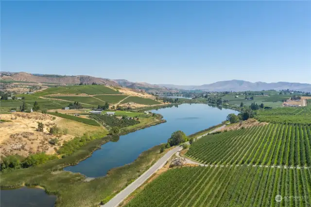 View of Roses Lake