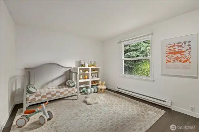 Second bedroom...