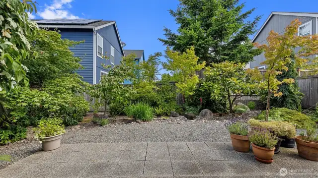Mature and well cared for Landscaping