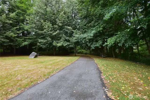 Walking trails adjacent to the home.