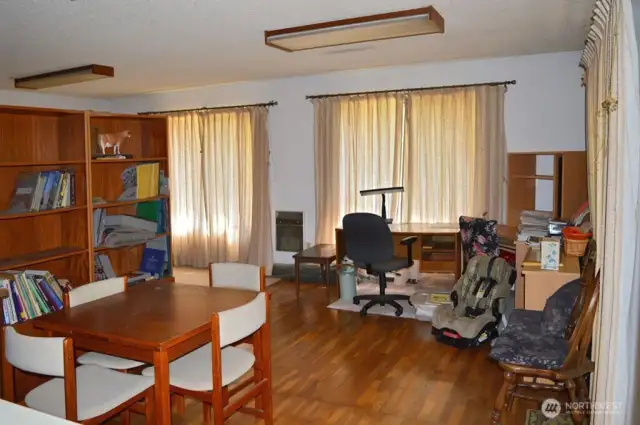 Studio Addtion