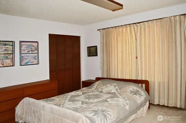 Studio Bedroom Area