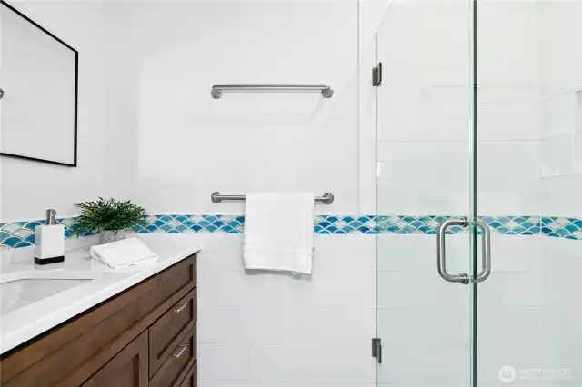 2 Sinks