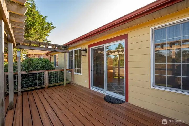 Rear deck with new double sided sliding glass door