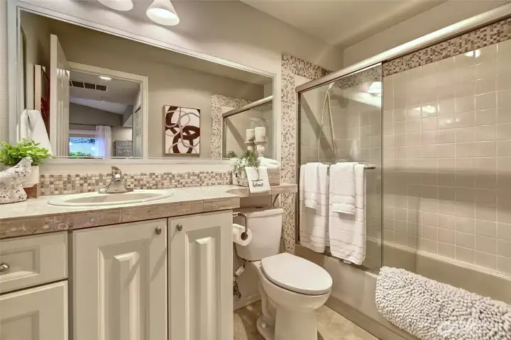 Spacious guest bathroom